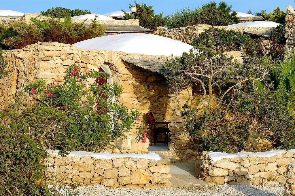 I Dammusi Di Borgo Cala Creta Hotel Lampedusa Italy