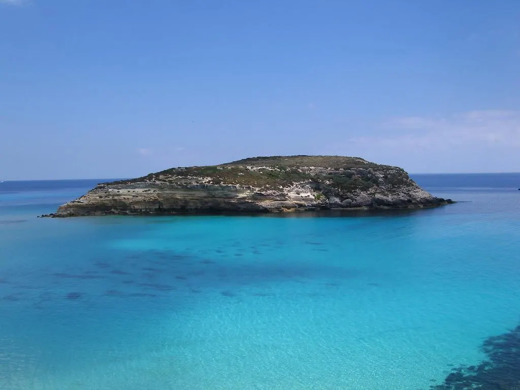 ***  I Dammusi Di Borgo Cala Creta Hotel Lampedusa Italy