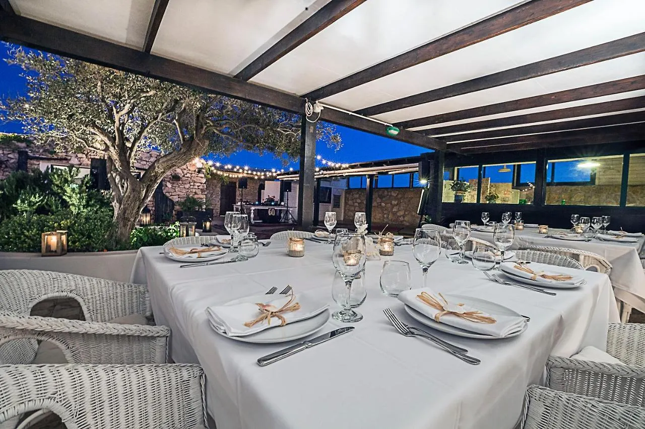 I Dammusi Di Borgo Cala Creta Hotel Lampedusa 3*,  Italy